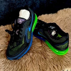New Men’s Nike Air Max 2014, size 11